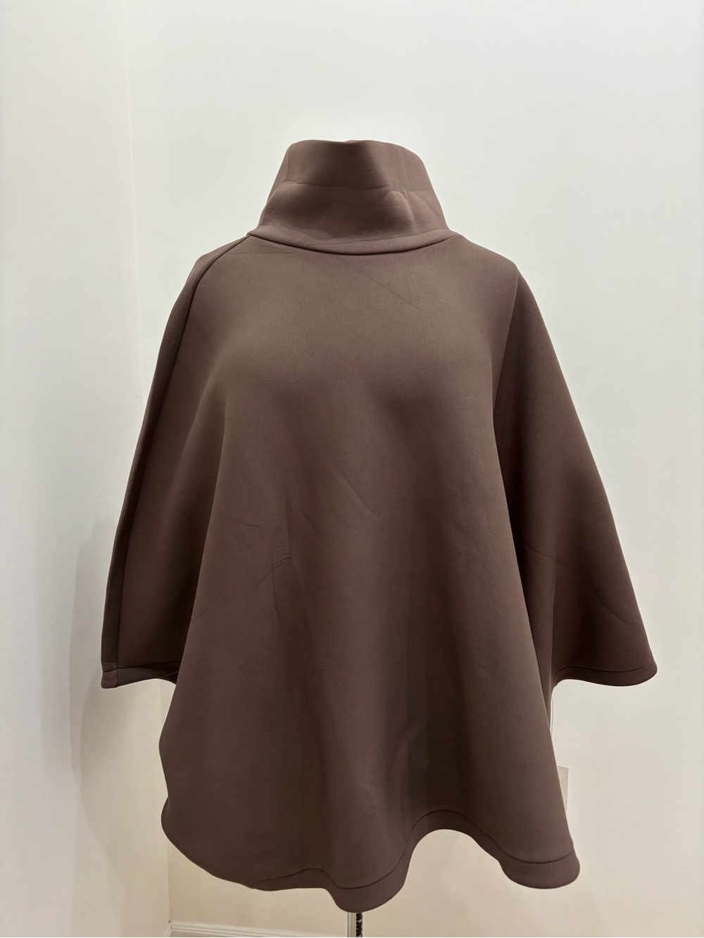LEZÉ the Label Charlotte Poncho in Espresso - Size L/XL (NWT) - Picture 2 of 5